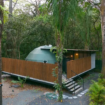 Paradise Eco-Dome Retreat & Jungle Jacuzzi Villa